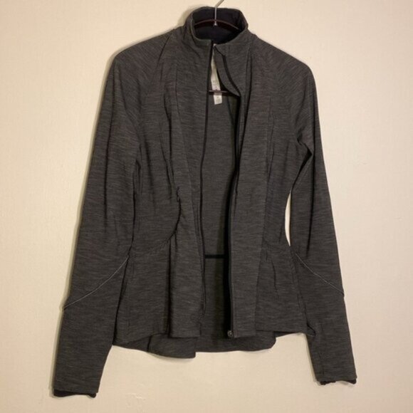 Lululemon Define Jacket Women's 6 Gray Black Full Zip Pockets Peplum Thumb Holes - Picture 2 of 16